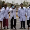 México Integrará 2,700 Médicos Cubanos al Sistema de Salud